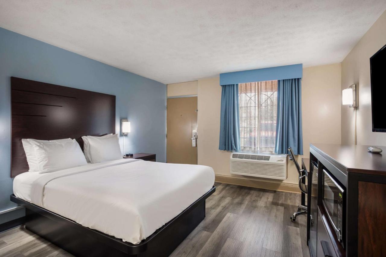 Surestay Hotel By Best Western Bardstown General Nelson Kültér fotó