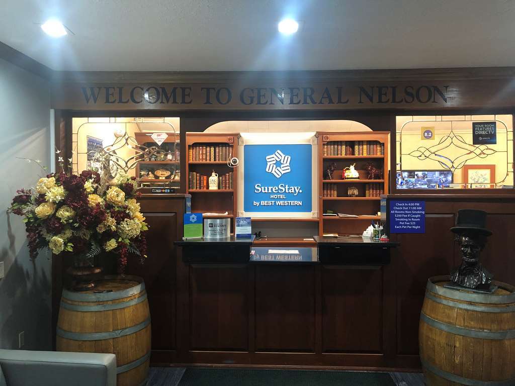 Surestay Hotel By Best Western Bardstown General Nelson Beltér fotó